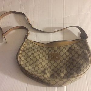 Gucci shoulder bag